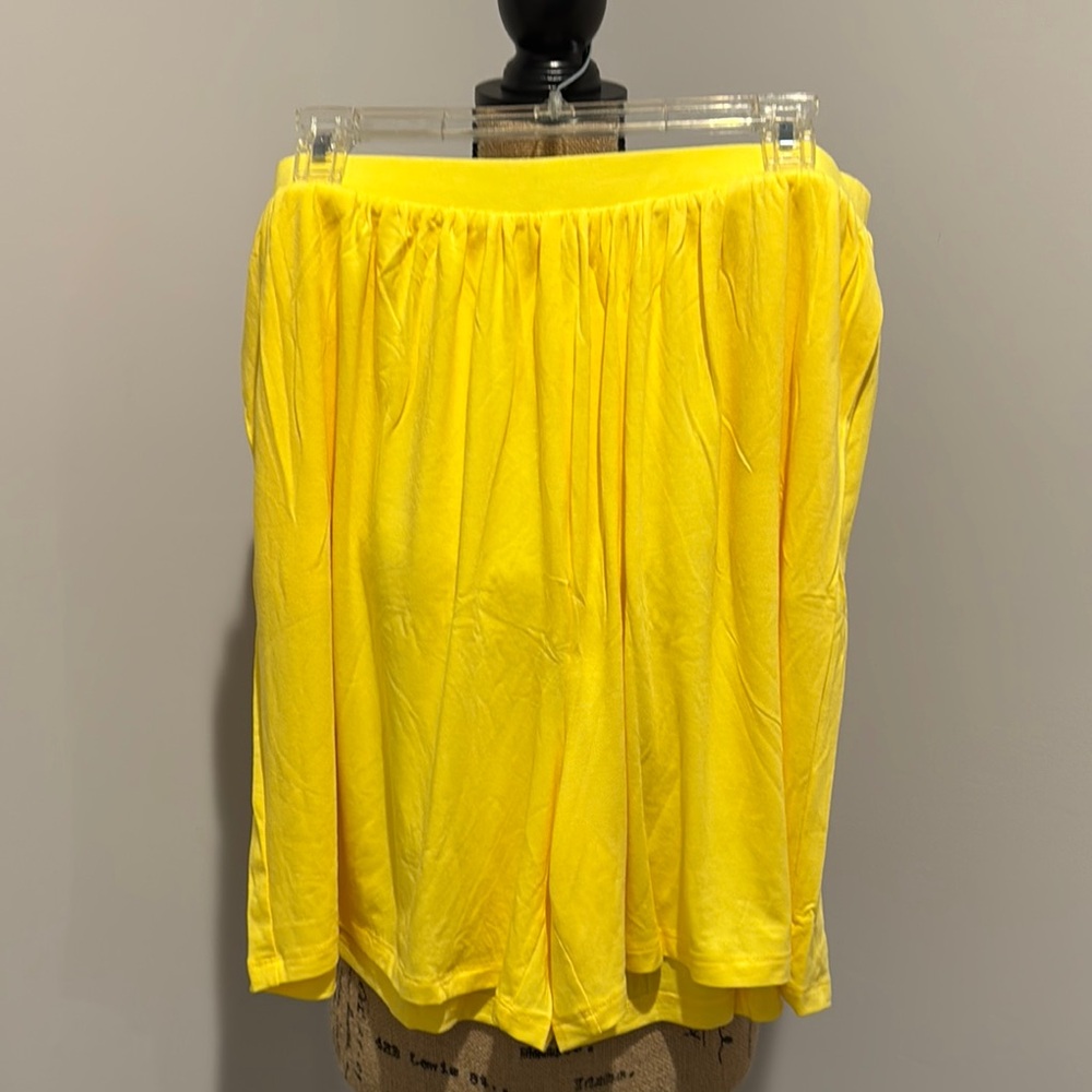 Zenana Vibrant Yellow Women's Shorts
